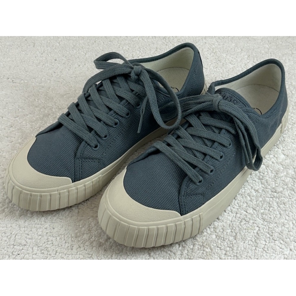 NWOB Taos One Vision Classic LOW TOP Sneakers in DUSTY BLUE GRAY Wmns Sz 8 US